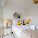 Апартаменты Portugal Portfolio - Seascape Unit 2 *